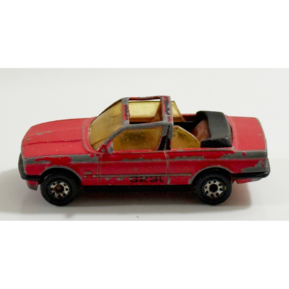 Matchbox BMW 323i Cabriolet Kids 1:58‎ Red Vintage 1985 Diecast Car Macau